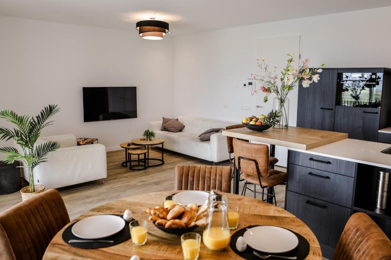 Luxe 4 Persoons Appartement In Residence Marina Kamperland 2C Exterior photo