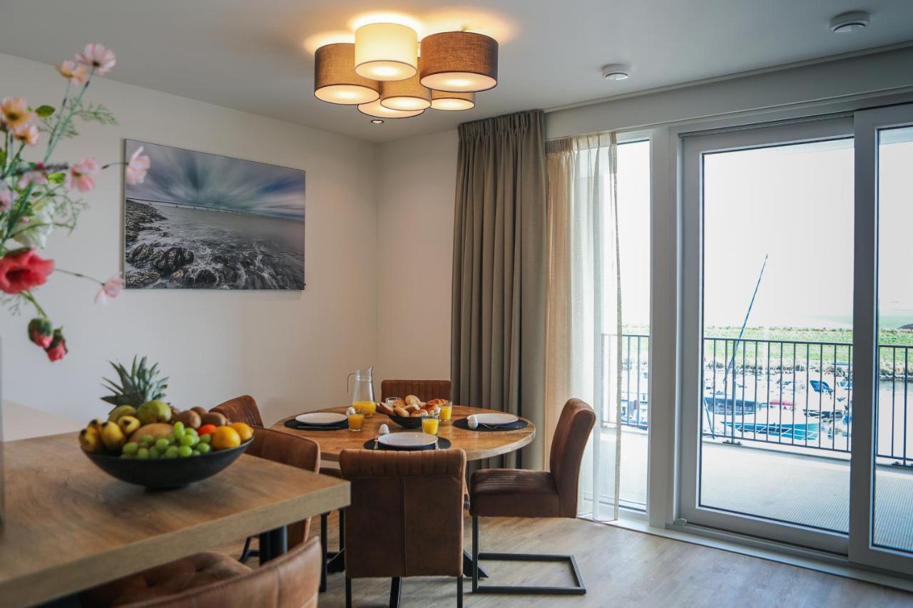 Luxe 4 Persoons Appartement In Residence Marina Kamperland 2C Exterior photo